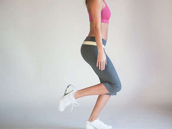 Bài tập cardio tại nhà - nhảy lò cò