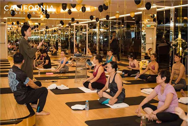 Yoga California quận 2