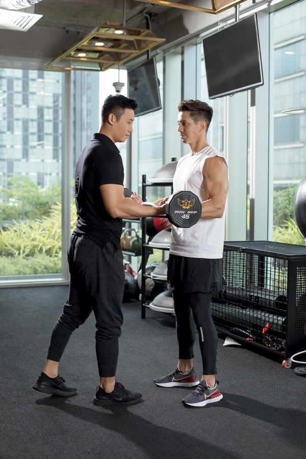 Tập gym có huấn luyện viên giá bao nhiêu?