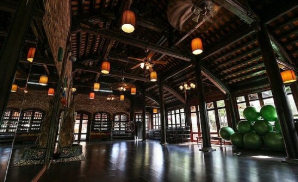 Không gian tập luyện sang trọng nhưng cũng rất gần gũi tại The Fitness Village