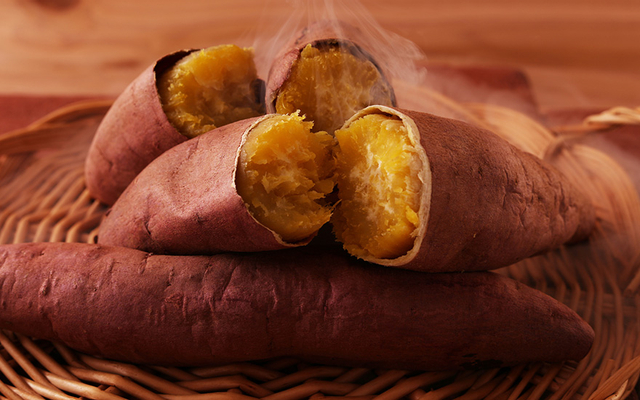 Khoai lang có công dụng điều hòa cholesterol và huyết áp