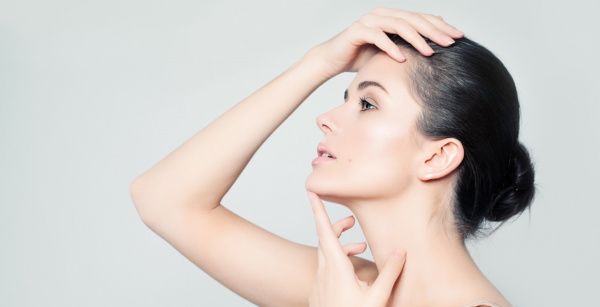 4 bài tập Yoga giúp loại trừ nếp nhăn trên khuôn mặt