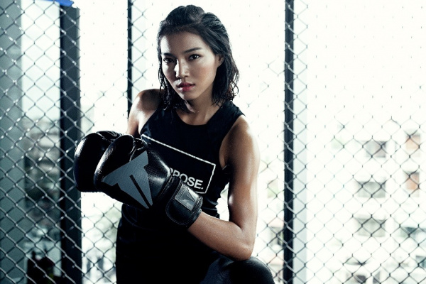 DƯƠNG THANH: Tập võ giúp phụ nữ khỏe đẹp và mạnh mẽ hơn